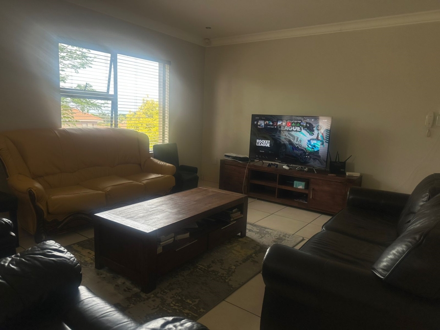 To Let 4 Bedroom Property for Rent in Boschdal North West